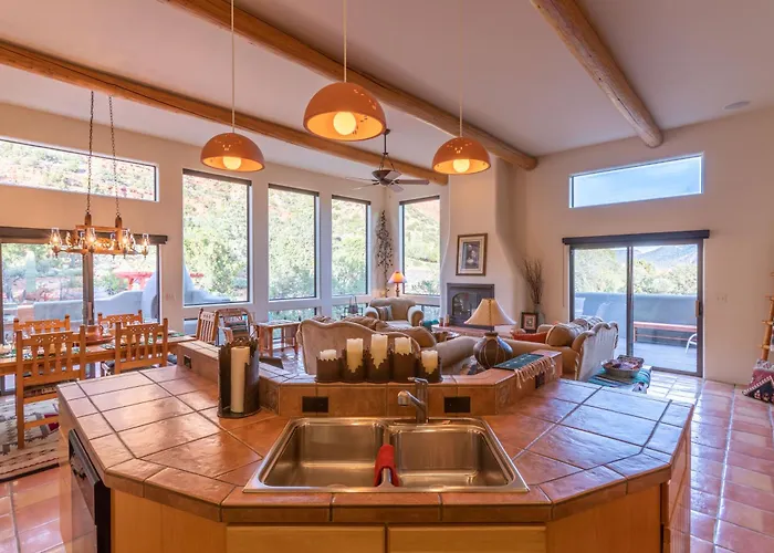 Castle Rock Abode Holiday home